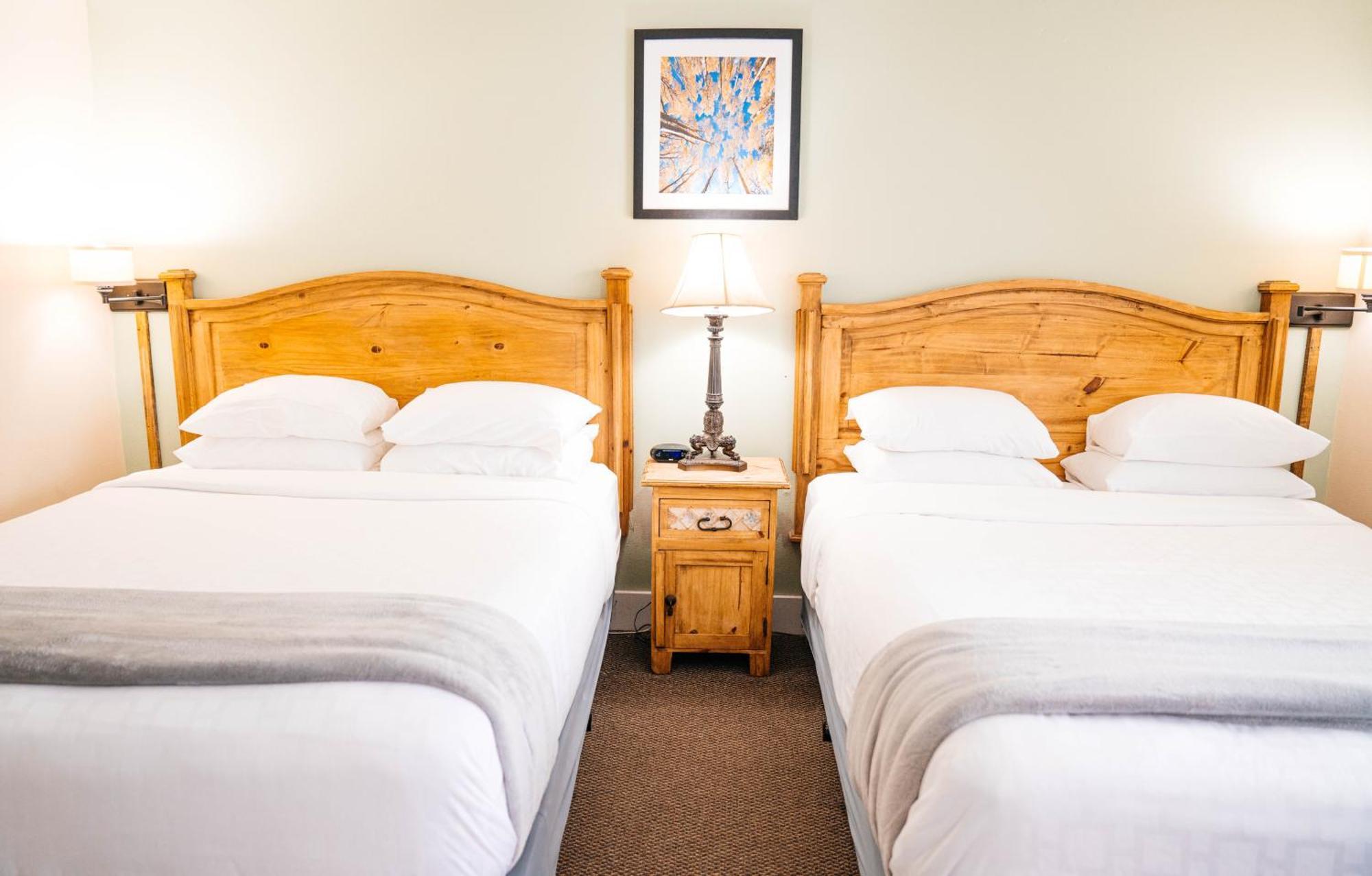 Salida Inn & Monarch Suites Bagian luar foto