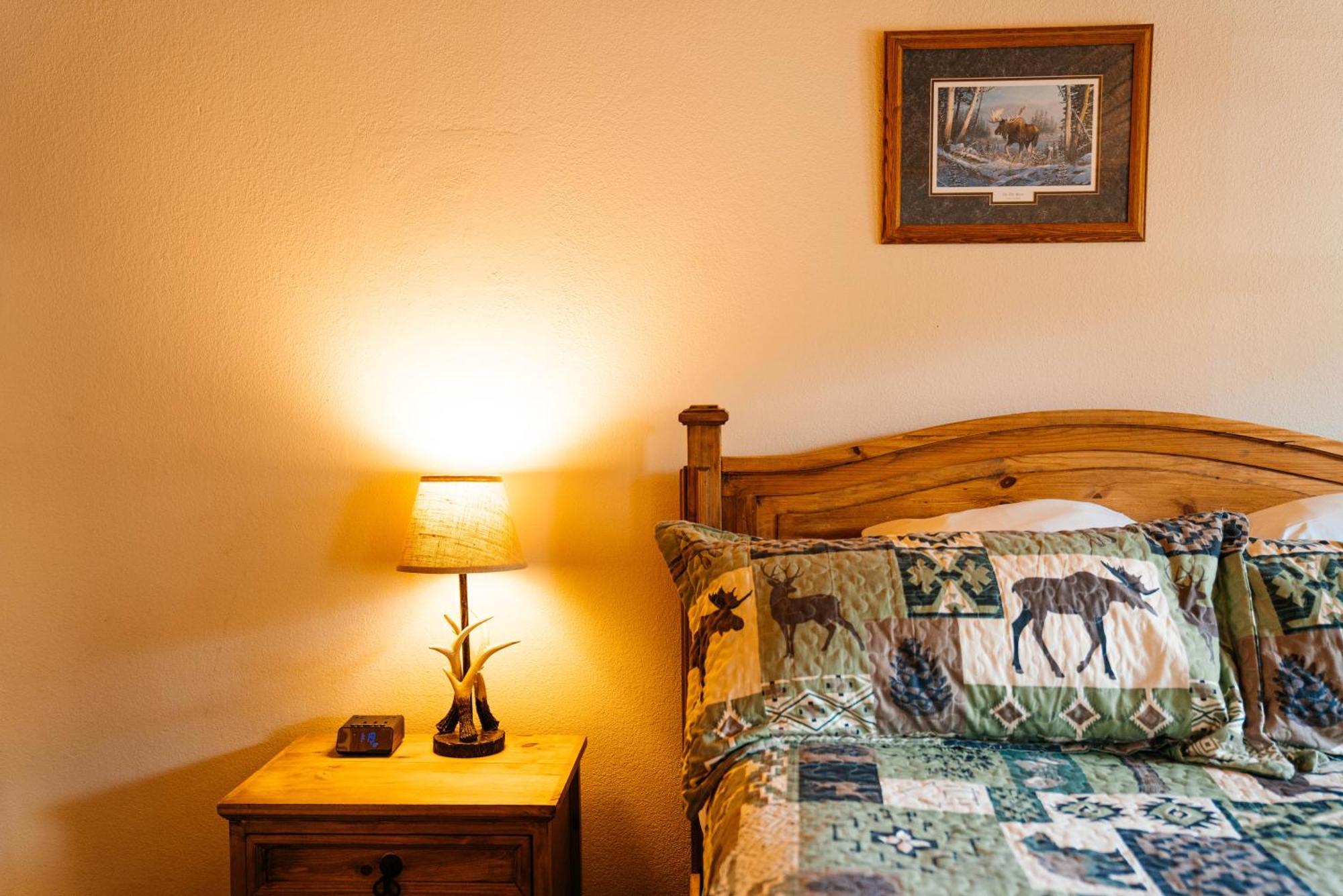 Salida Inn & Monarch Suites Bagian luar foto