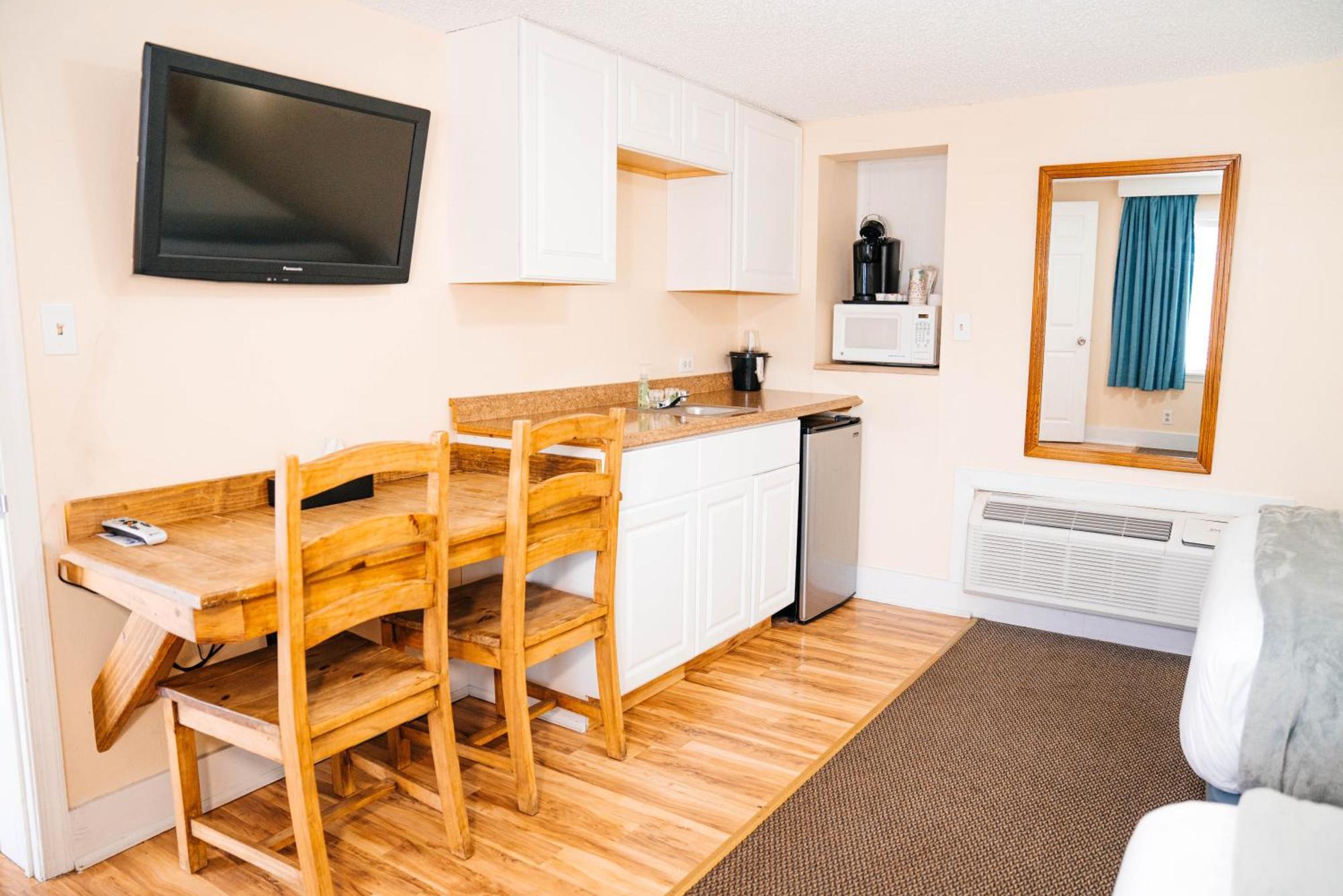 Salida Inn & Monarch Suites Bagian luar foto