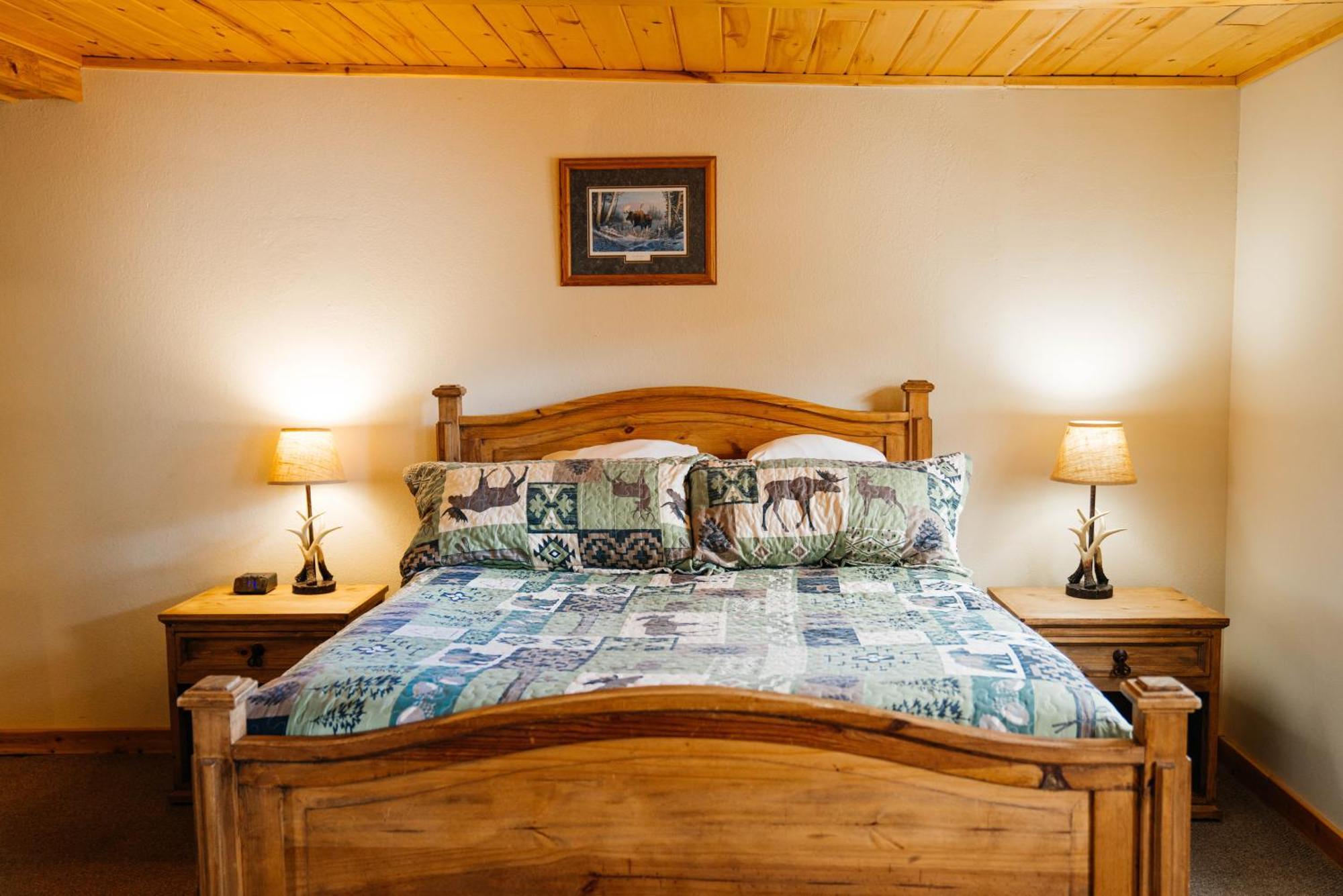 Salida Inn & Monarch Suites Bagian luar foto